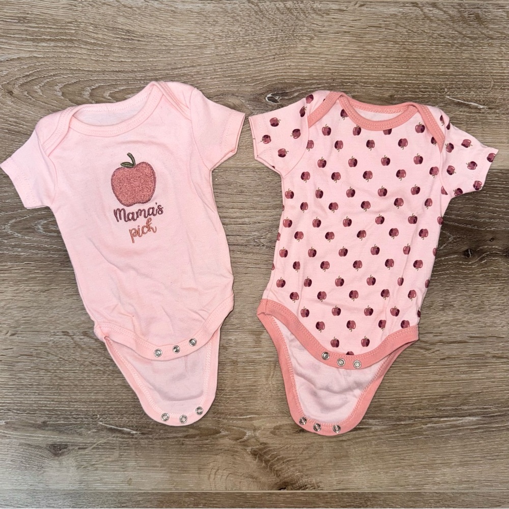 *0-3M* Pink Apple Bodysuit Set